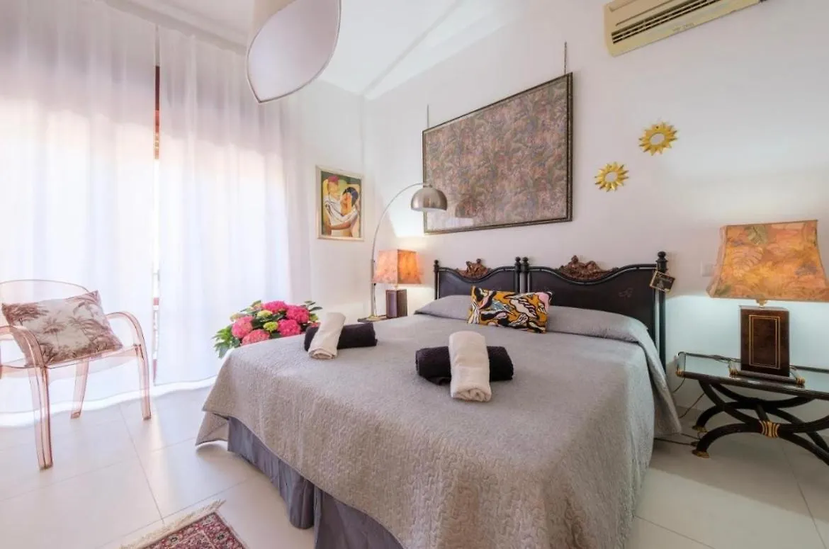 Bed and Breakfast Casa Luce Milazzo Bed & Breakfast