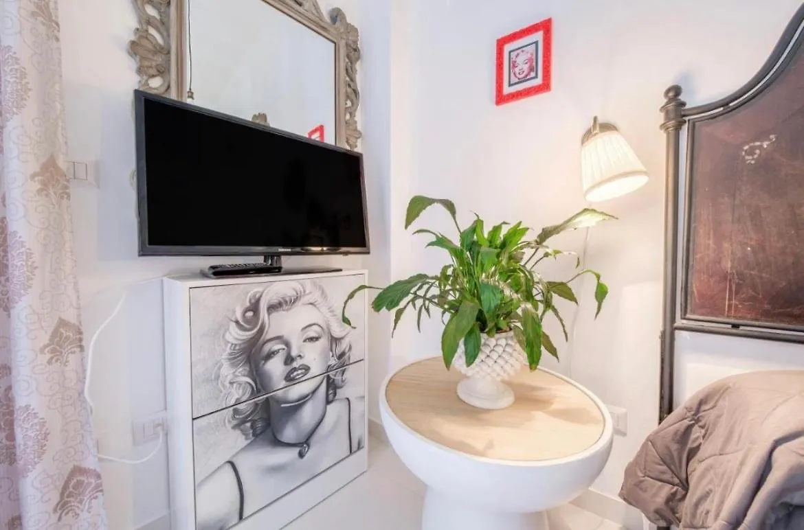 Bed and Breakfast Casa Luce Milazzo Bed & Breakfast