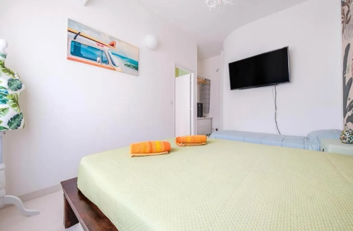 Bed and Breakfast Casa Luce Milazzo Bed & Breakfast